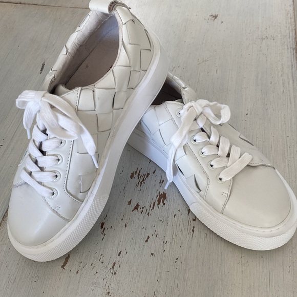J/Slides Lightweight Dede White Platform Weave Sneakers. Size 6.5 - Picture 5 of 11